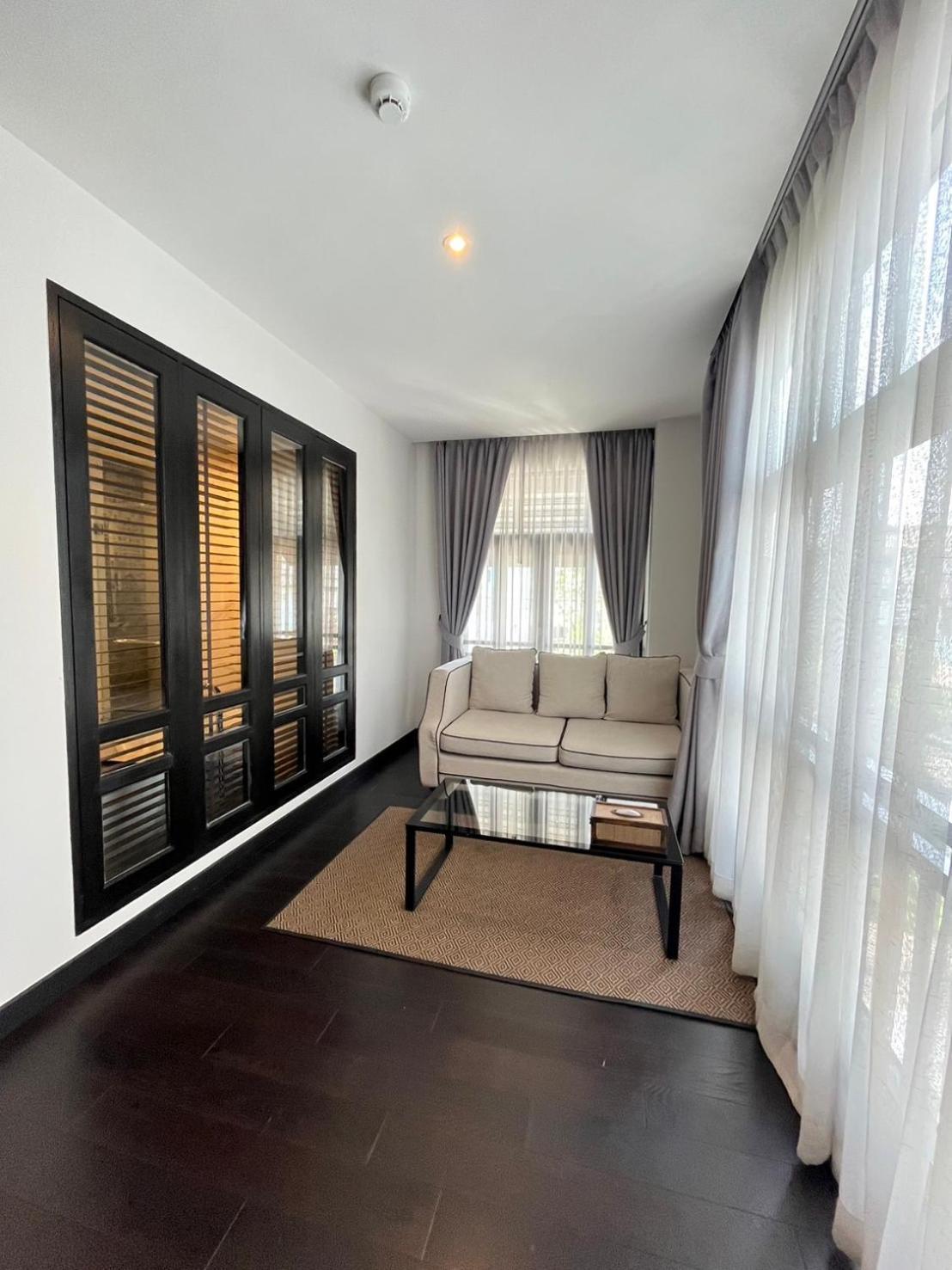 Hotel Cheeva Dee